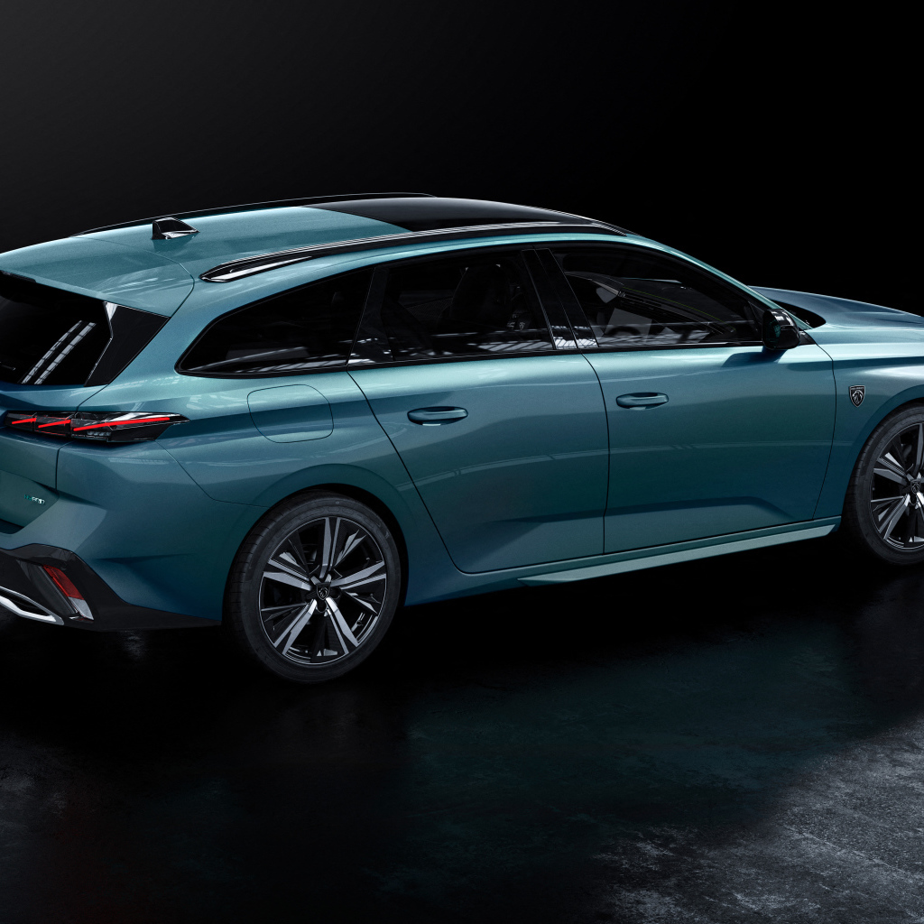 Автомобиль Peugeot 308 SW HYBRID 2021 года