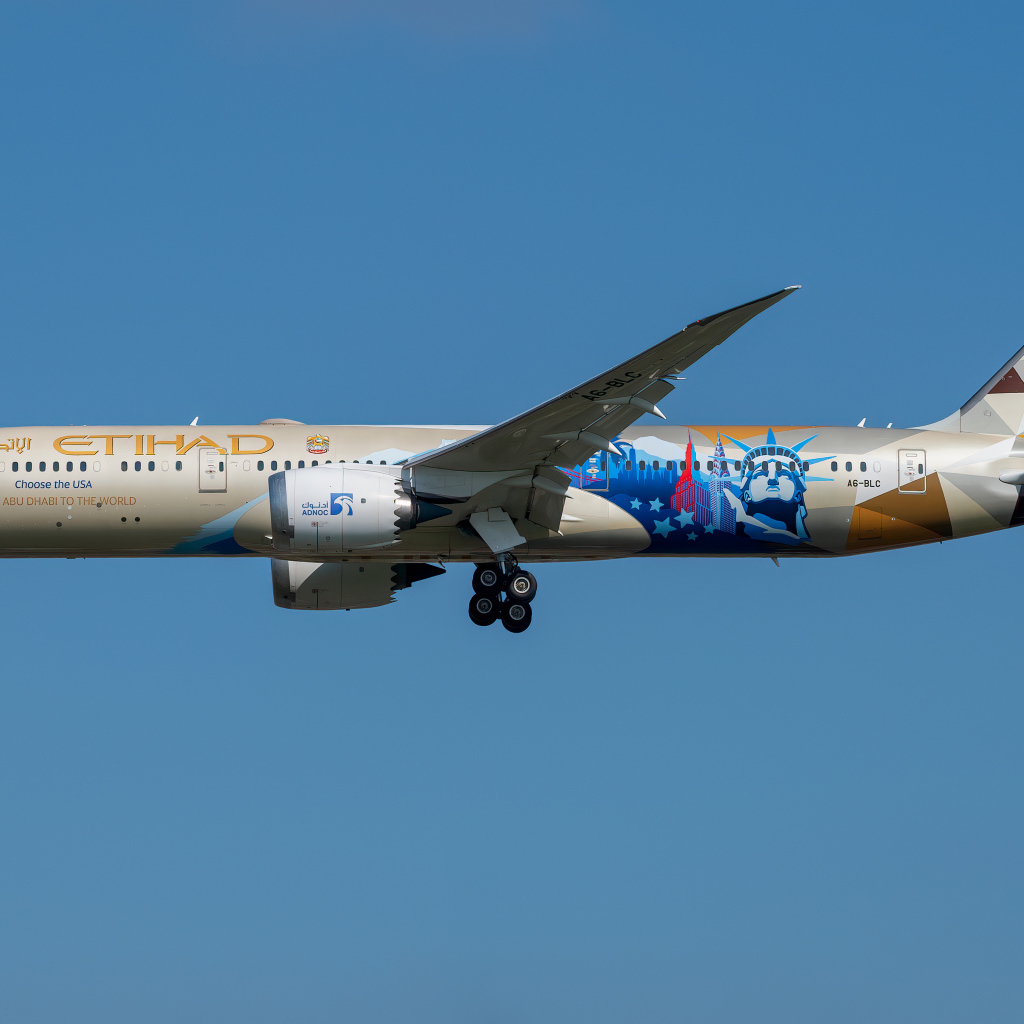 Пассажирский Boeing 787-9 авиакомпании Etihad Airways