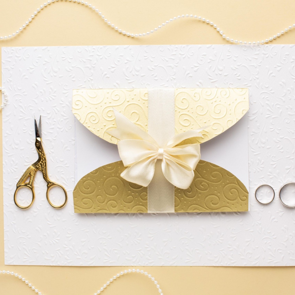 Приглашение на свадьбу с кольцами 