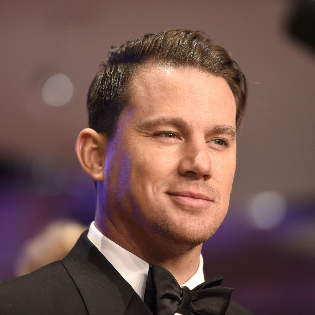 Красивый мужчина, актер Ченнинг Татум лицо крупным планом