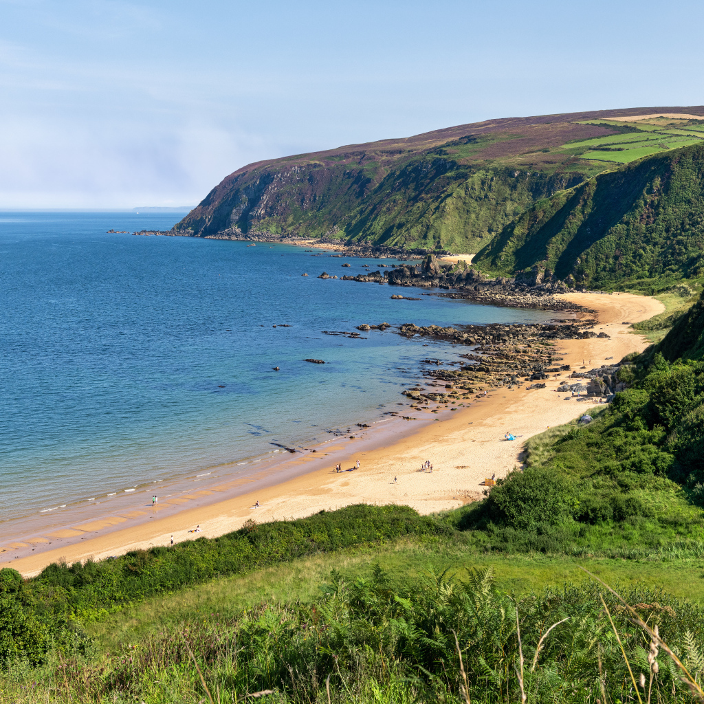Спокойное побережье Ирландии 
