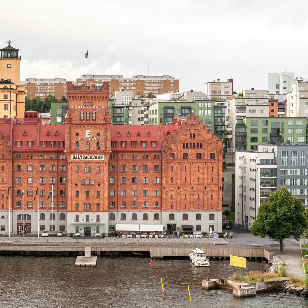 Красивый дом в городе Стокгольм, Швеция