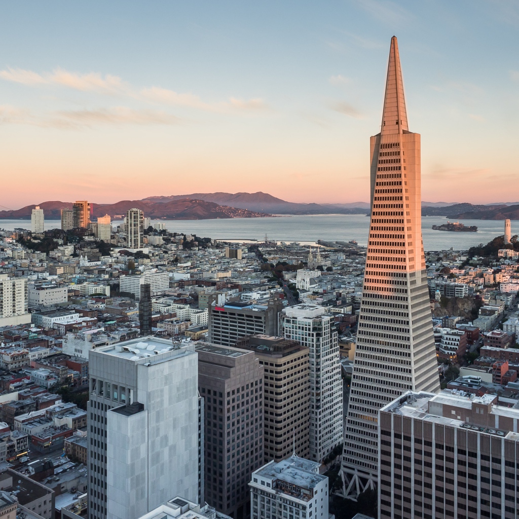 Высокое здание Трансамерика, Сан-Франциско. Калифорния США