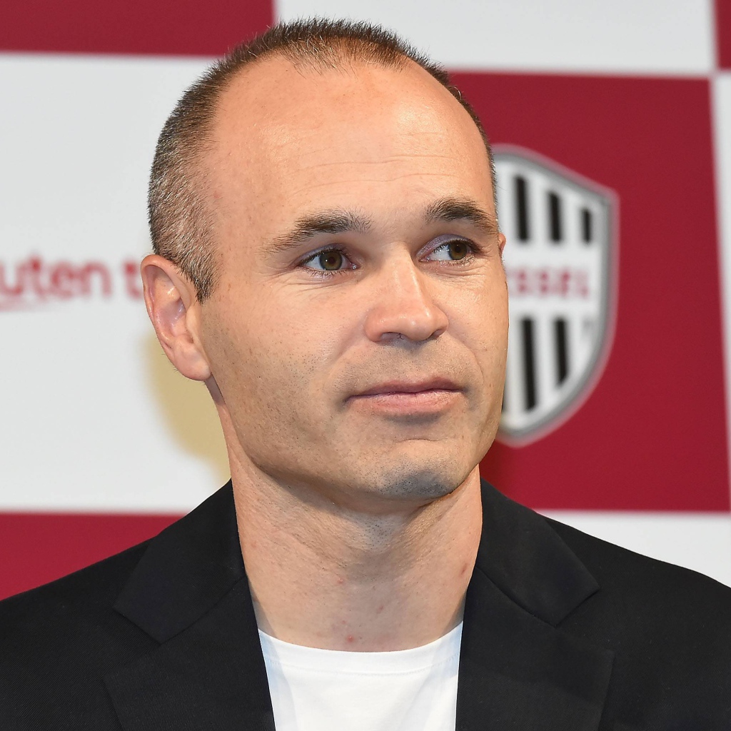 Испанский футболист Андрес Иньеста