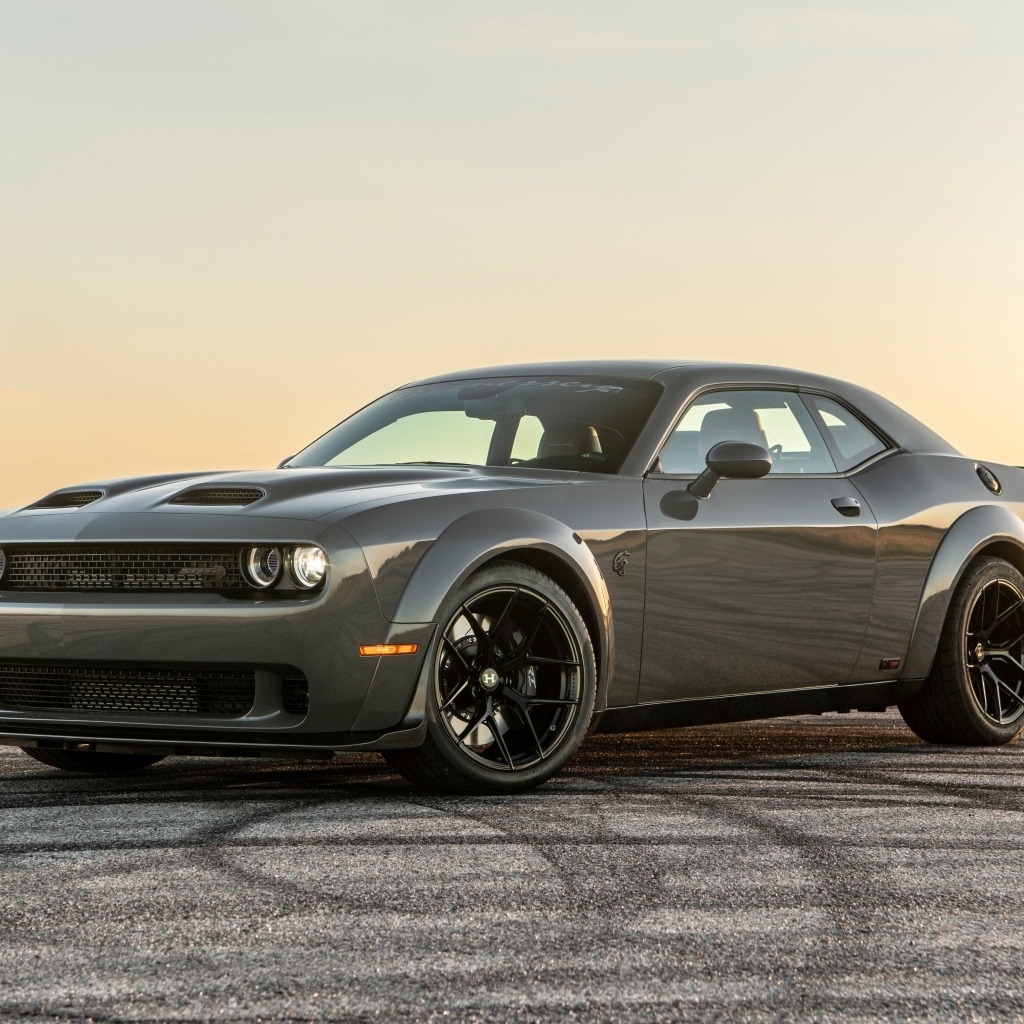 Автомобиль Hennessey Challenger H1000 Last Stand