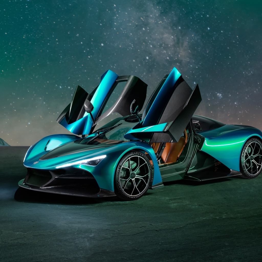 Автомобиль Zenvo Aurora Agil  с открытыми дверями