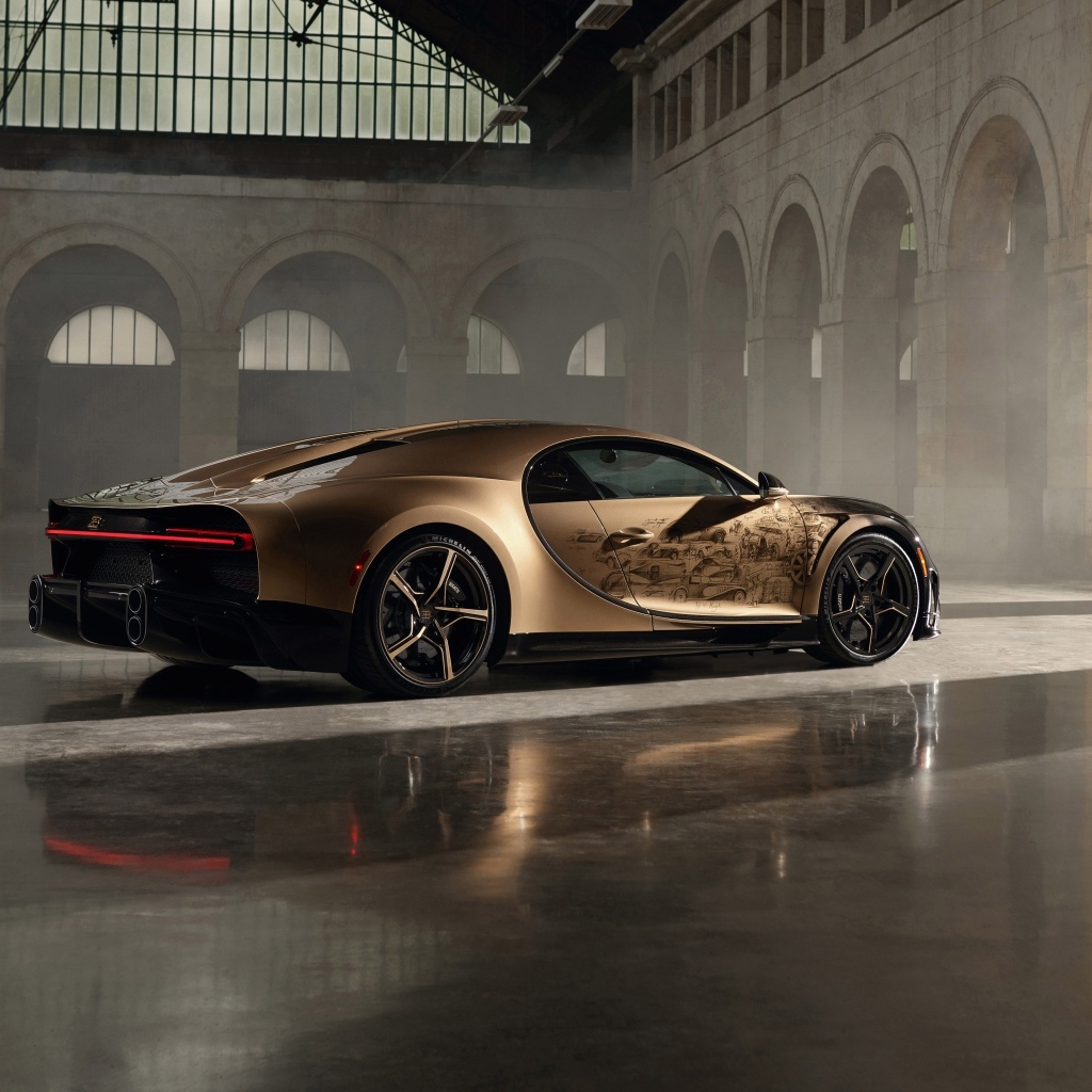 Быстрый автомобиль Bugatti Chiron в здании