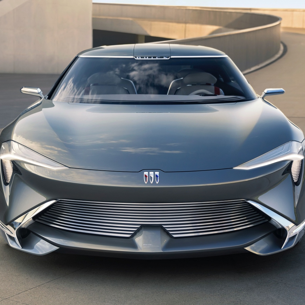 Автомобиль Buick Wildcat EV Concept 2022 года вид спереди