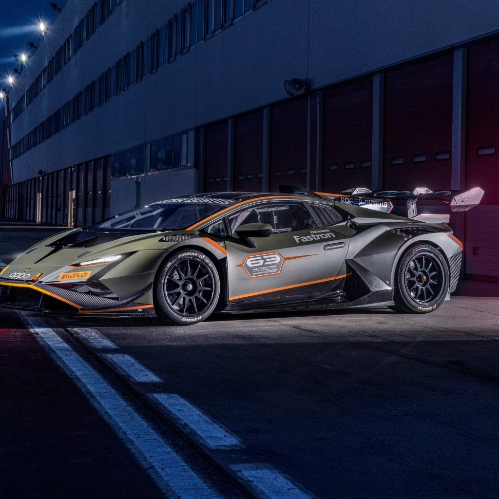 Быстрый автомобиль Lamborghini Huracán Super Trofeo EVO2