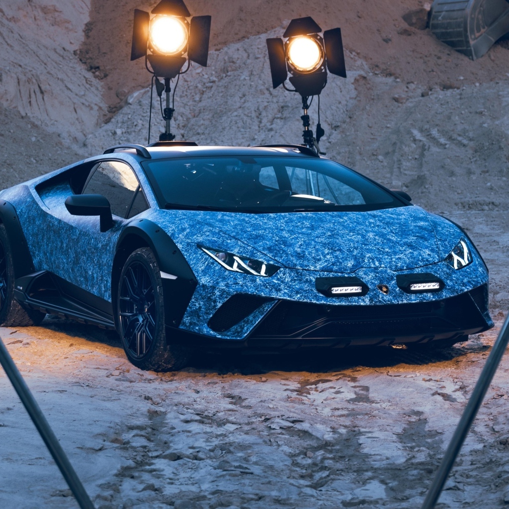 Быстрый дорогой автомобиль Lamborghini Huracán