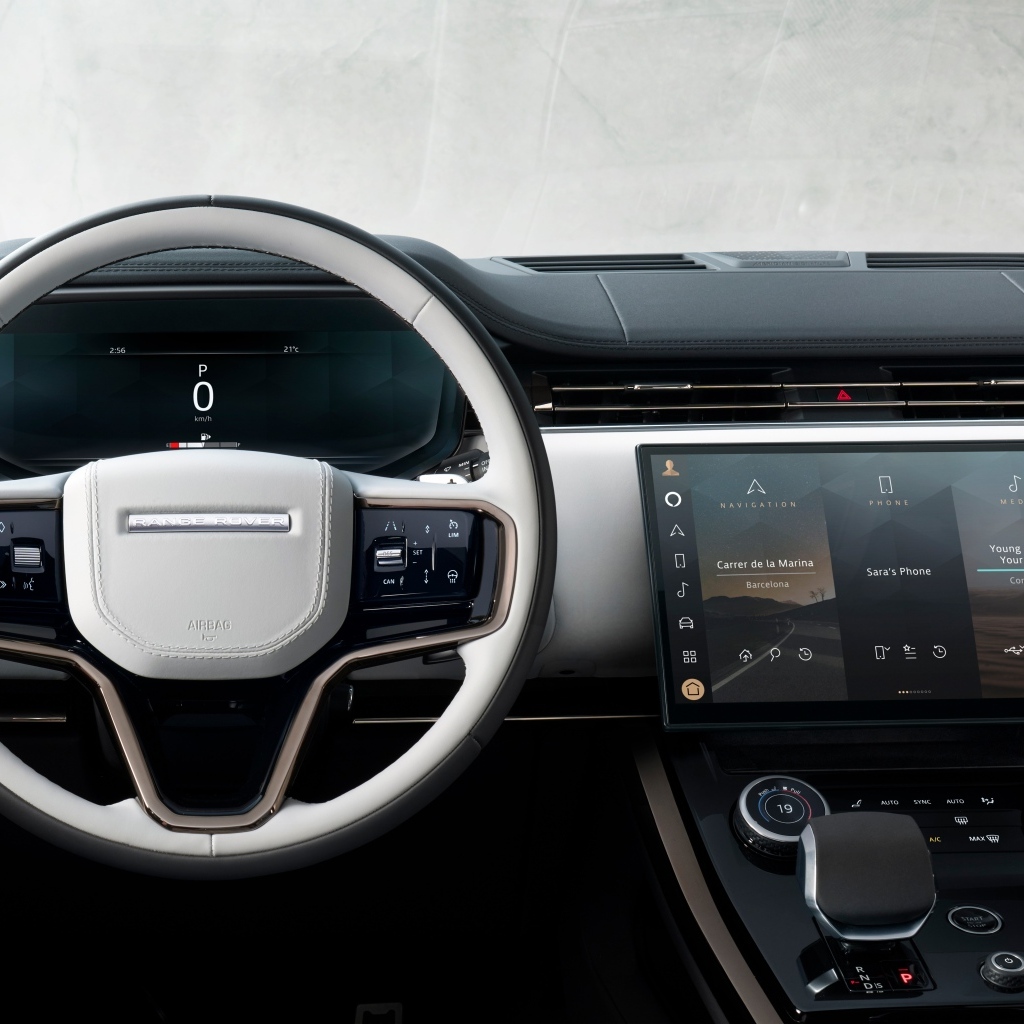 Салон автомобиля Range Rover Sport PHEV