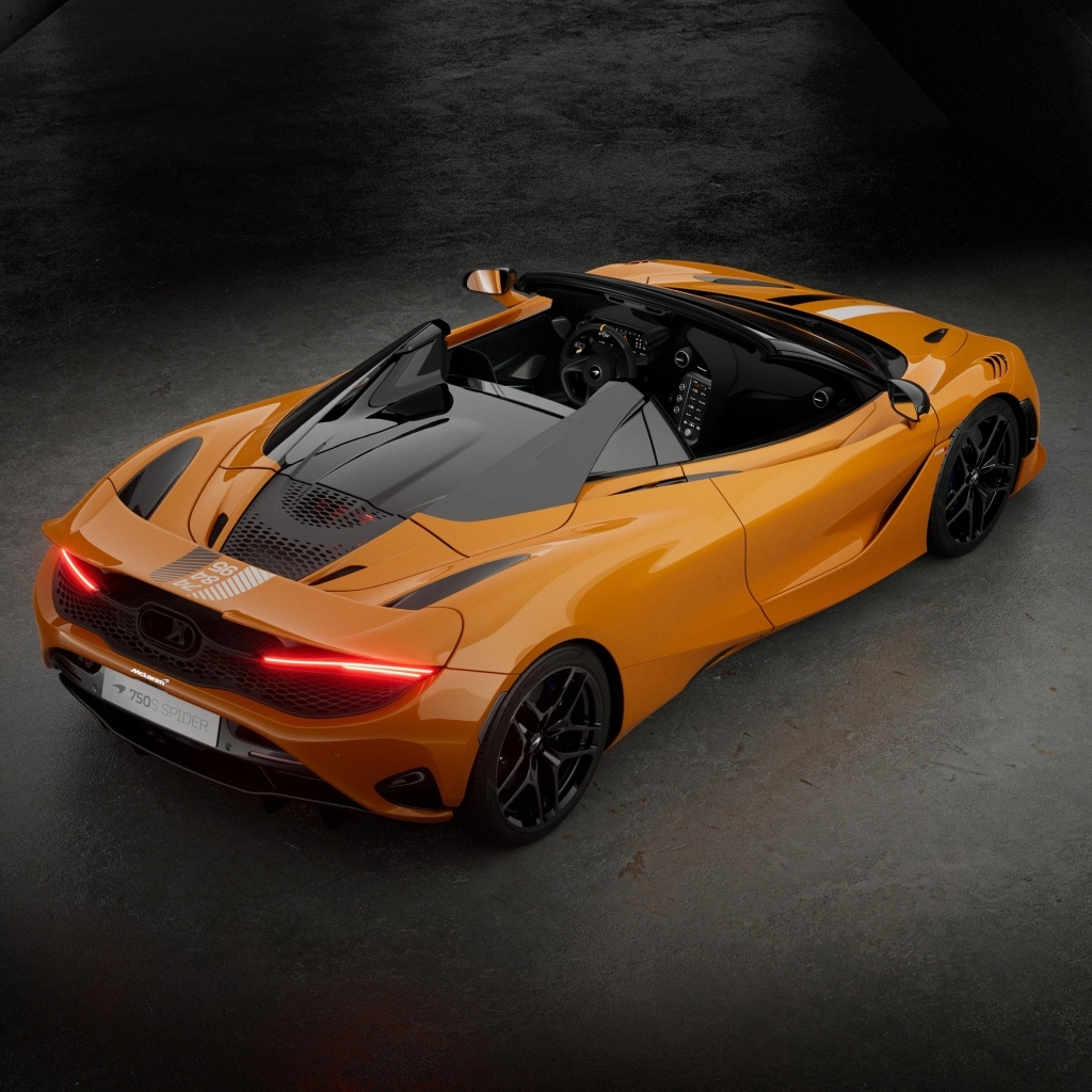 Вид сверху на автомобиль McLaren 750S 60th