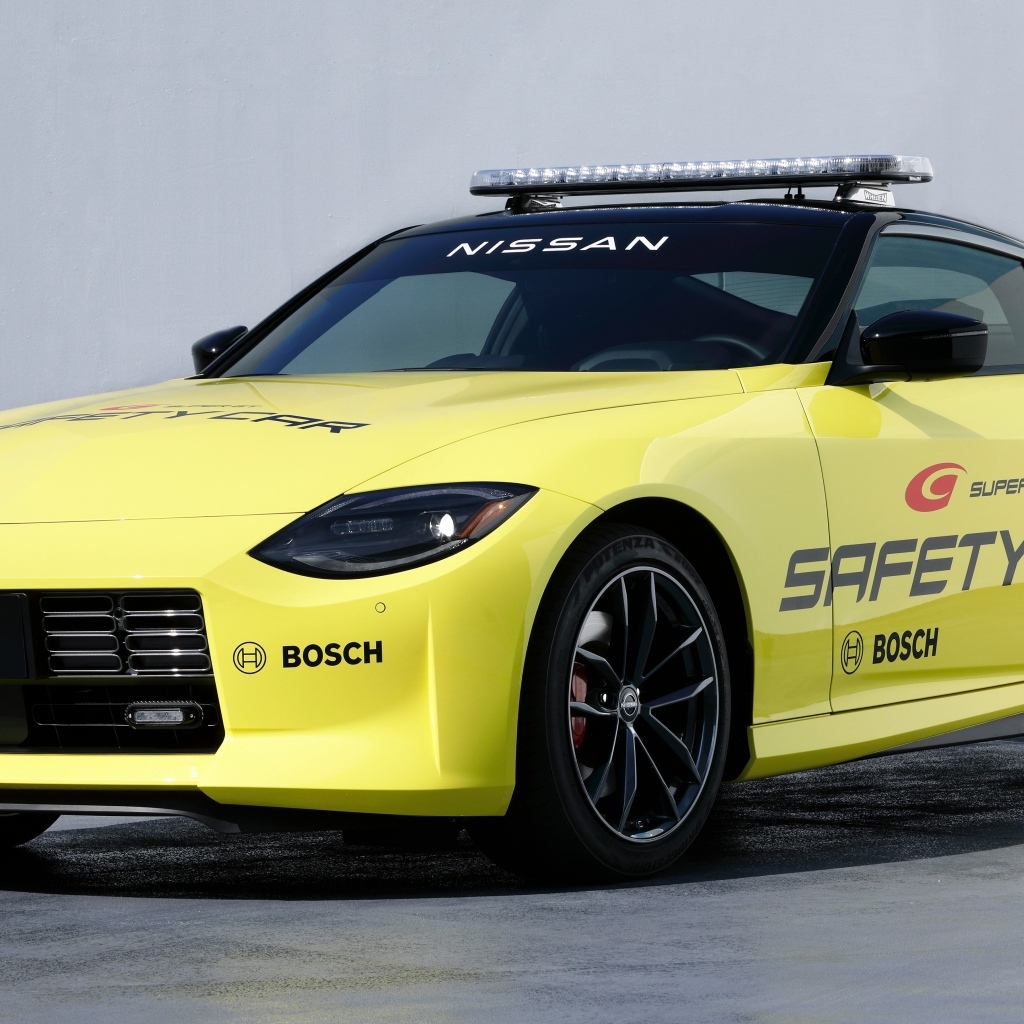 Спортивный автомобиль Nissan Z Super GT