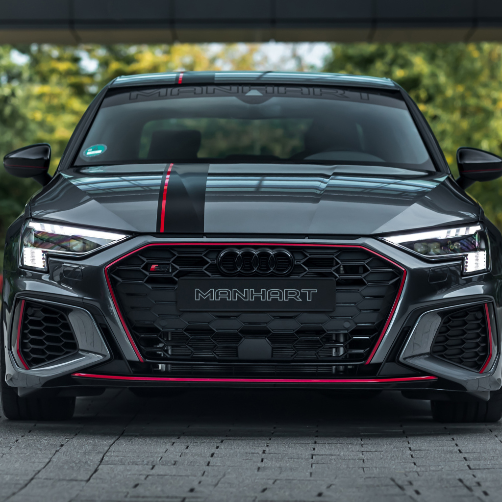 Автомобиль Manhart S 400 вид спереди