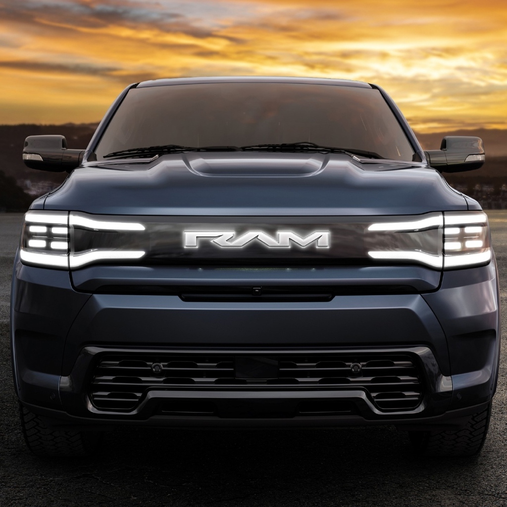 Новый автомобиль пикап Ram 1500 REV 2025