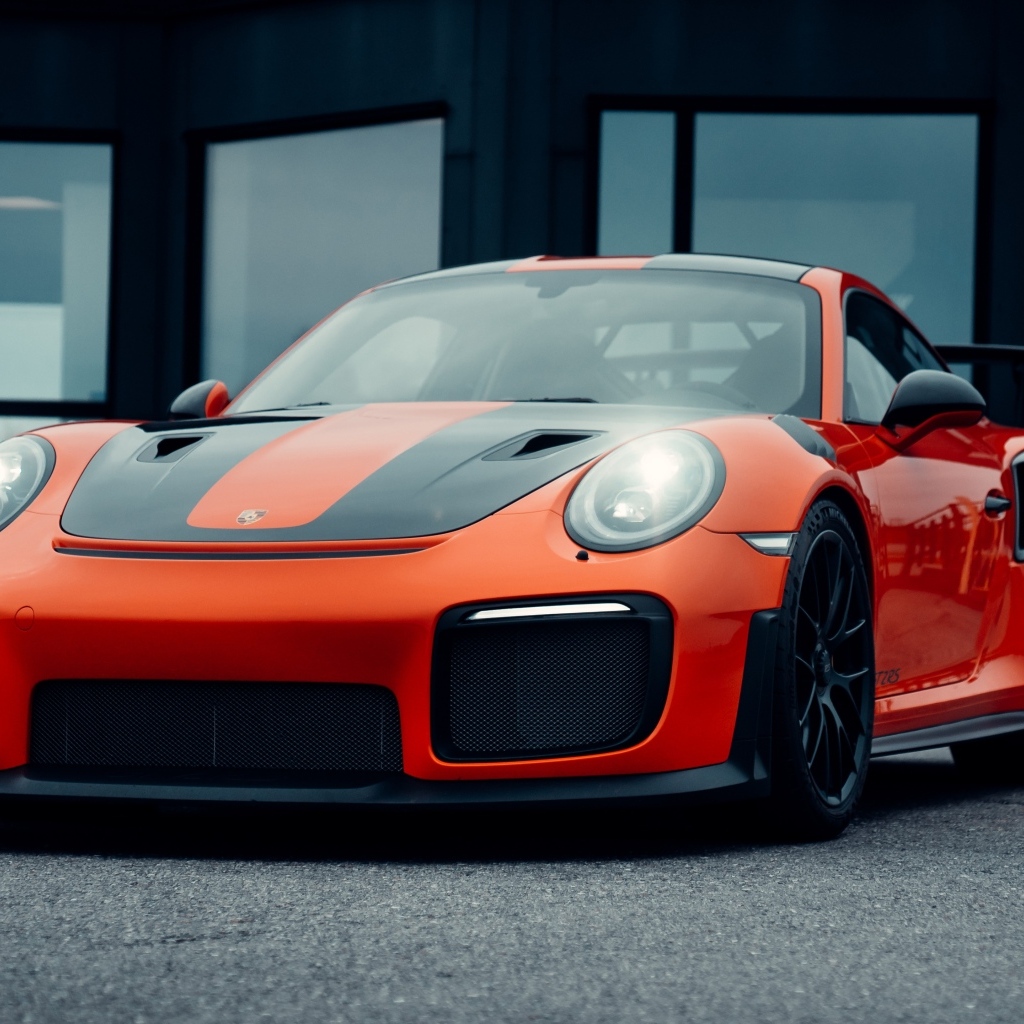 Автомобиль Porsche 911 GT2 RS