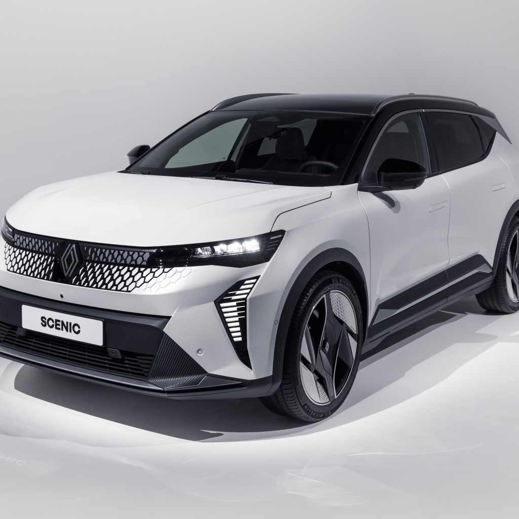 Автомобиль Renault Scénic E-Tech 2024 года