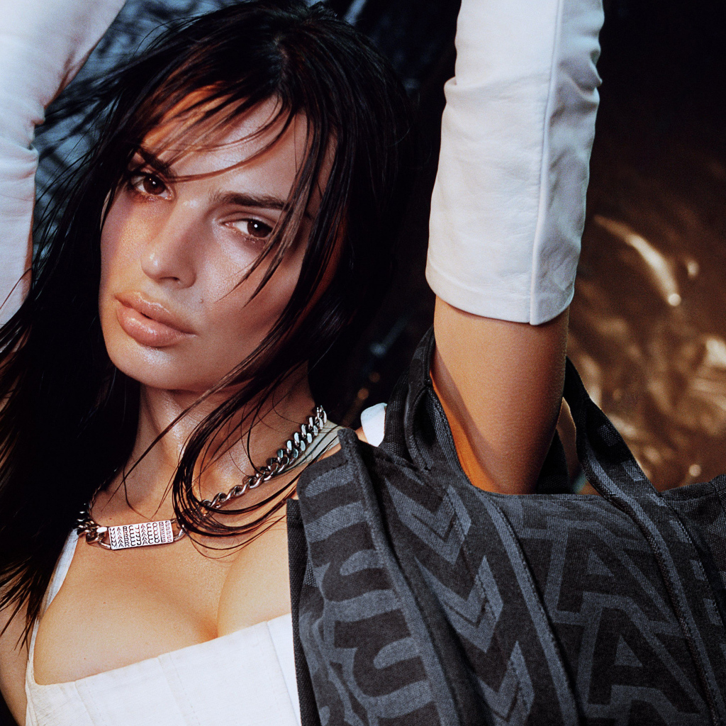 Горячая девушка модель Эмили Ратаковски