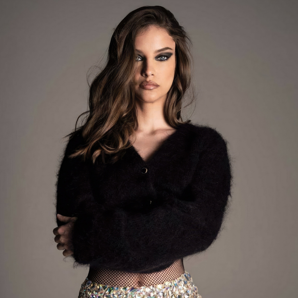 Красивый макияж у модели Барбары Палвин