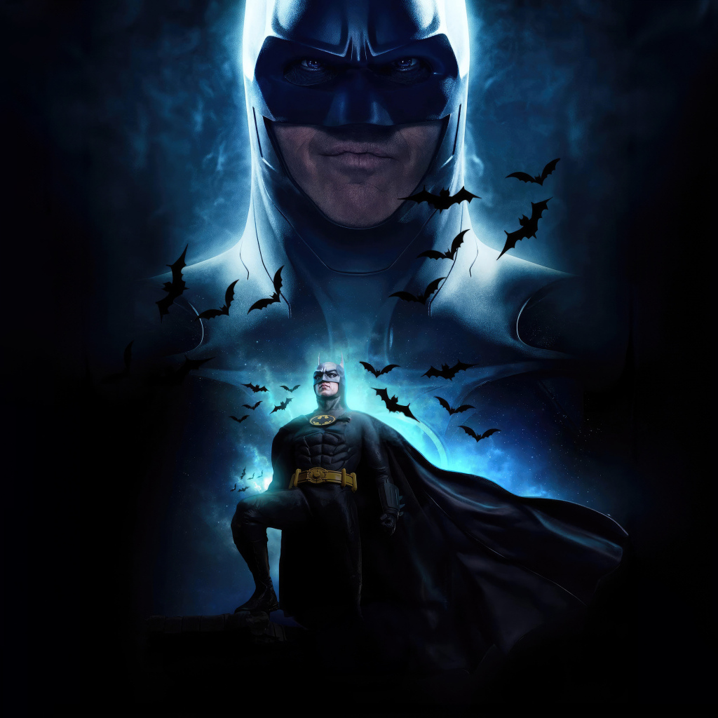 Супергерой Бэтмен на фоне молнии