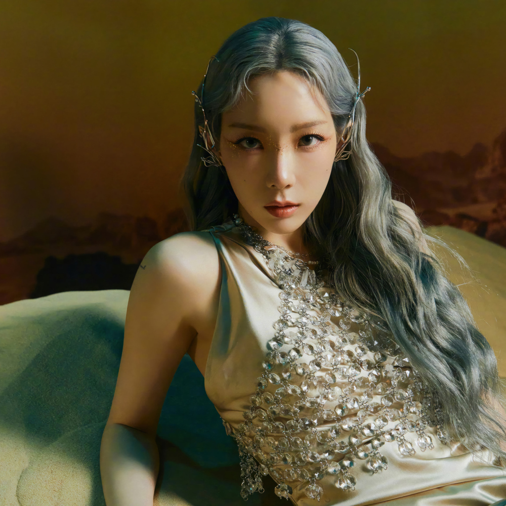 Корейская исполнительница Ким Тхэён