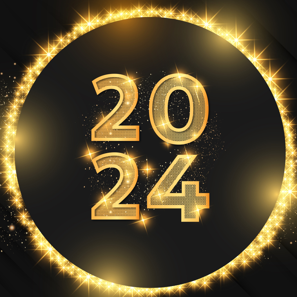 Красивый огненный шар на черном фоне на новый год 2024