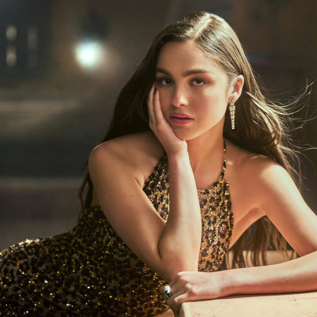 Красивая молодая американская актриса Оливия Родриго