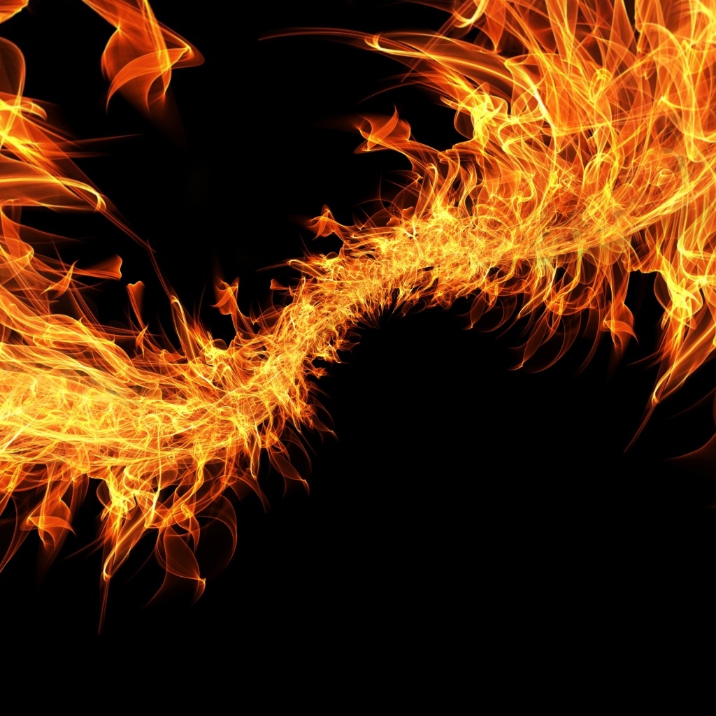 Плеть яркого огня на черном фоне