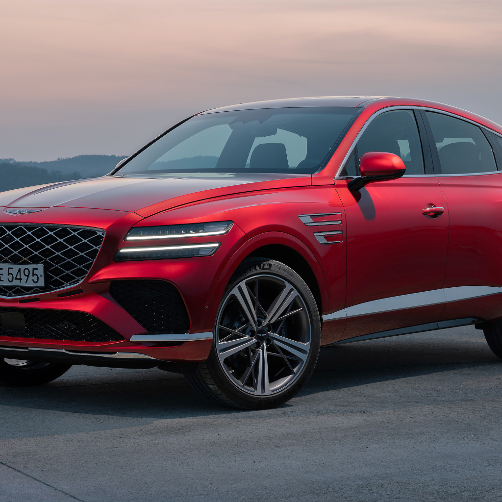 Красный автомобиль Genesis GV80 Coupe AWD