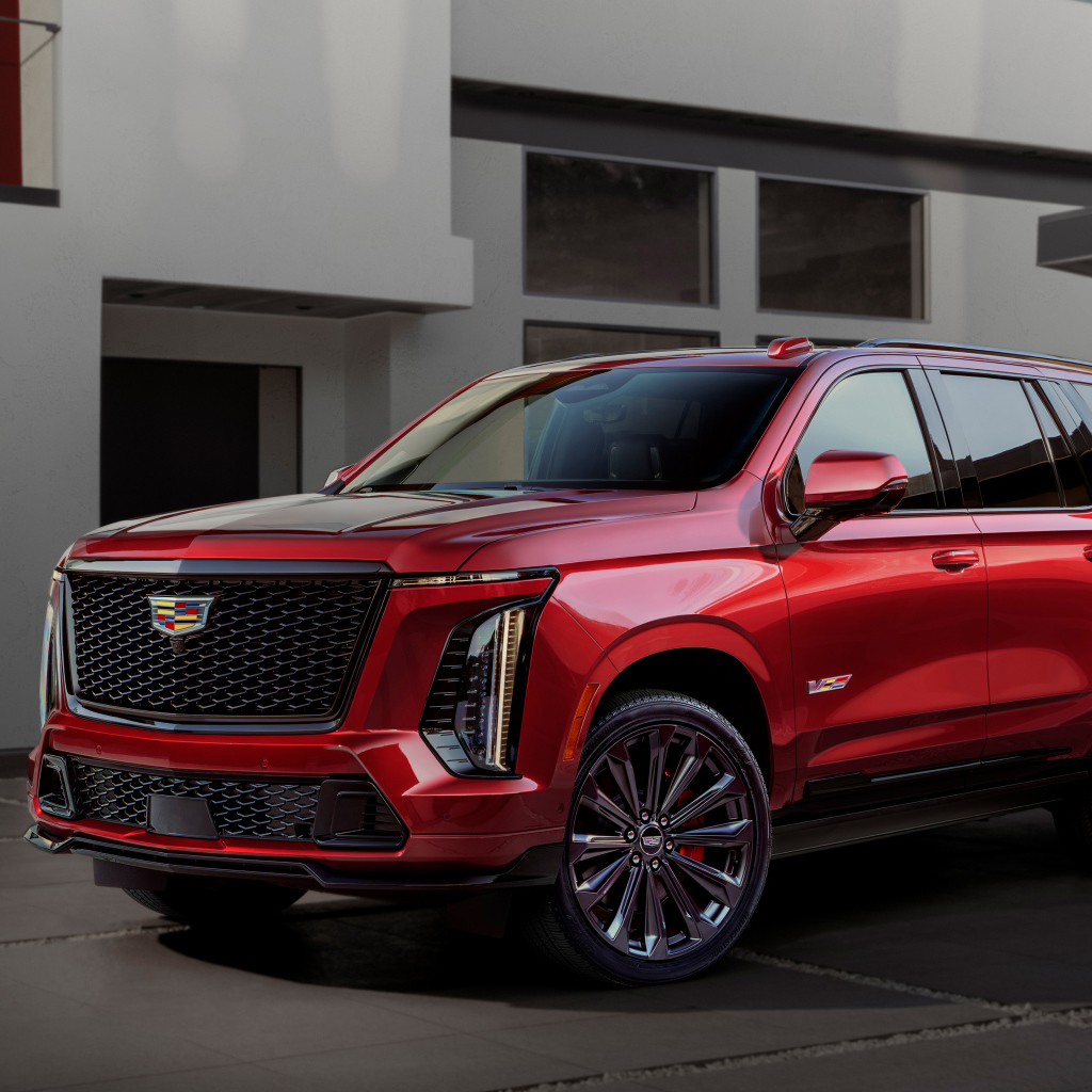 Красный Cadillac Escalade-V 2025 года вид спереди