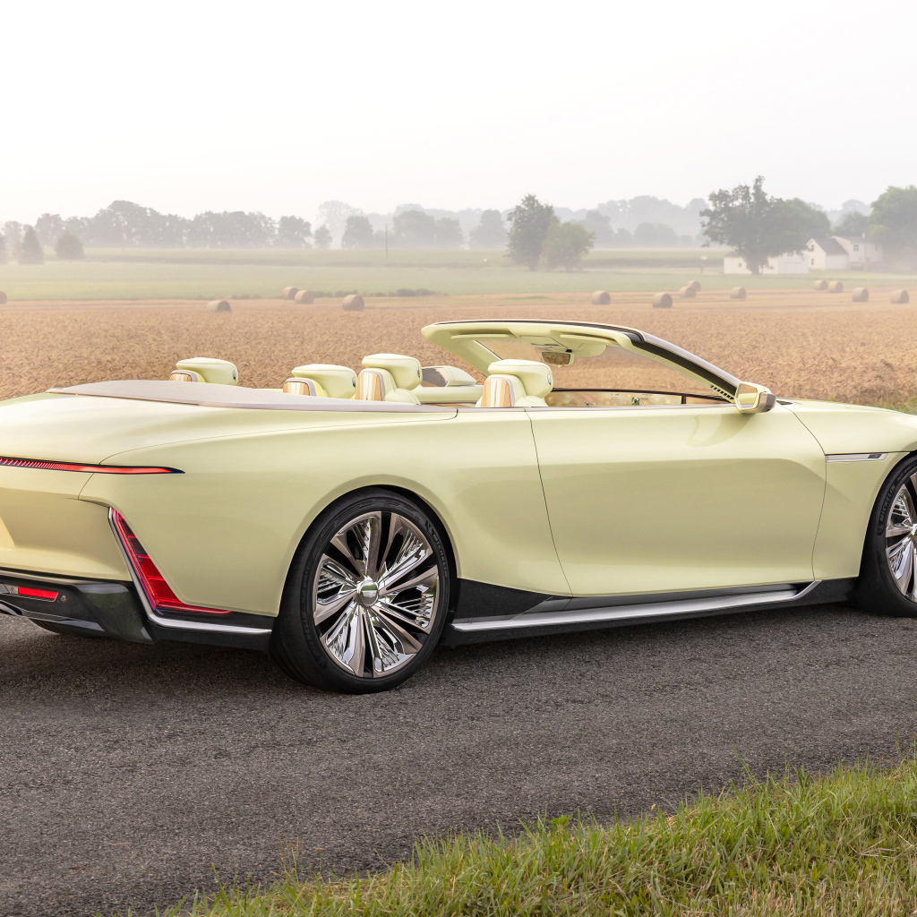 Желтый Cadillac Sollei Concept вид сзади