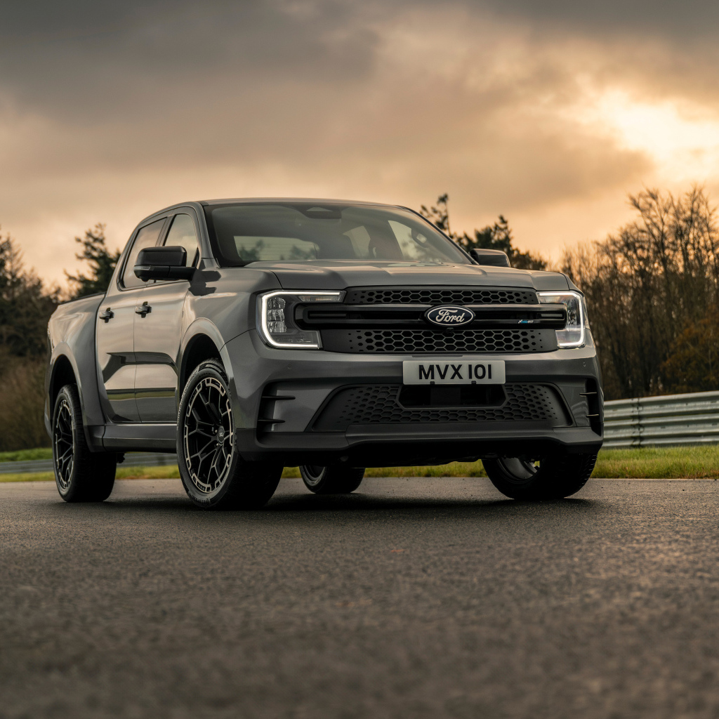 Большой автомобиль Ford Ranger MS-RT Double Cab 2024 года