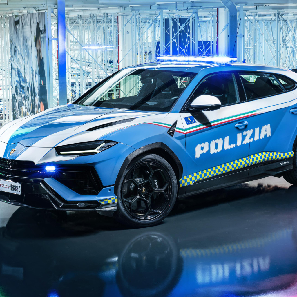 Автомобиль Lamborghini Urus Performante Polizia