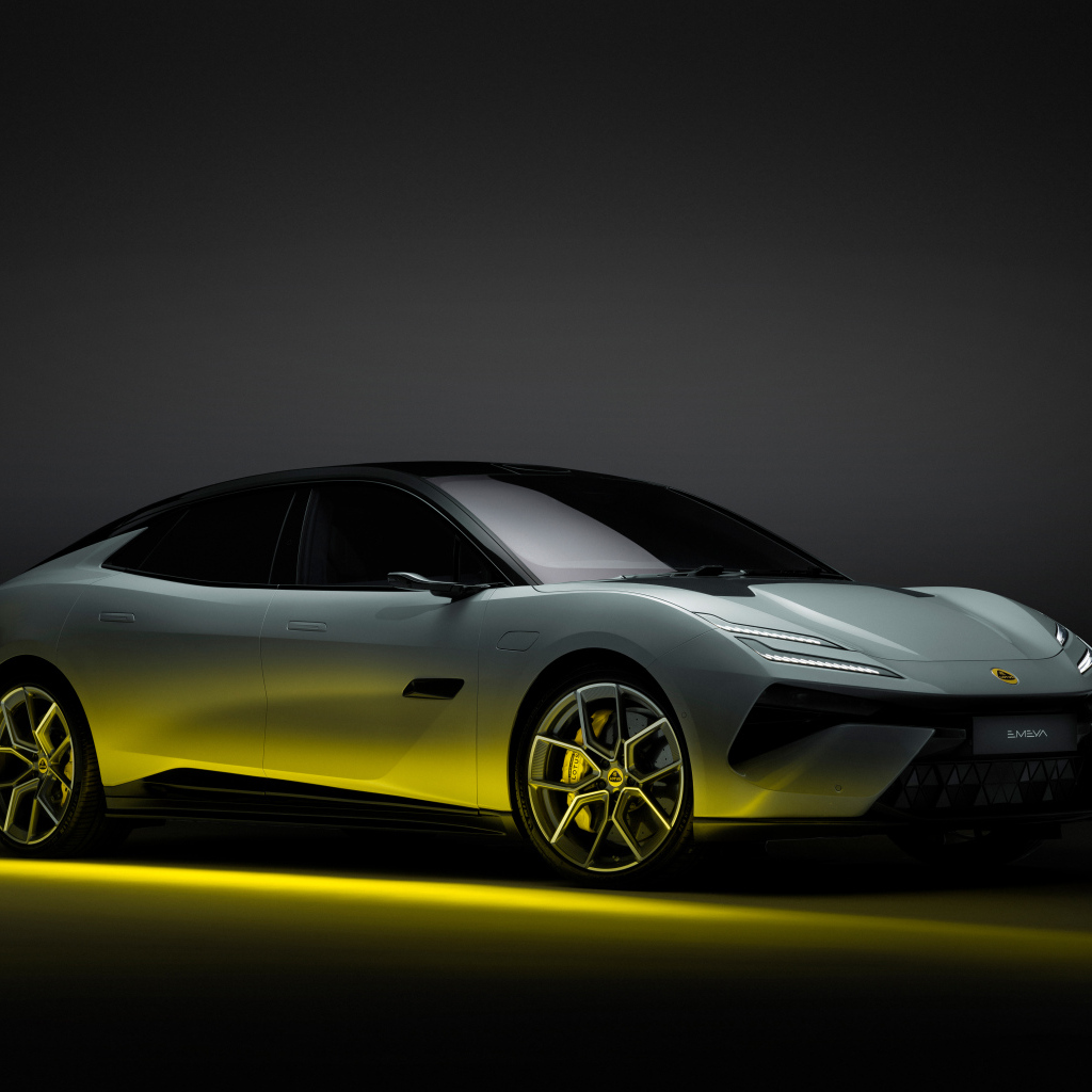 Быстрый новый автомобиль  Lotus Emeya 2024 года