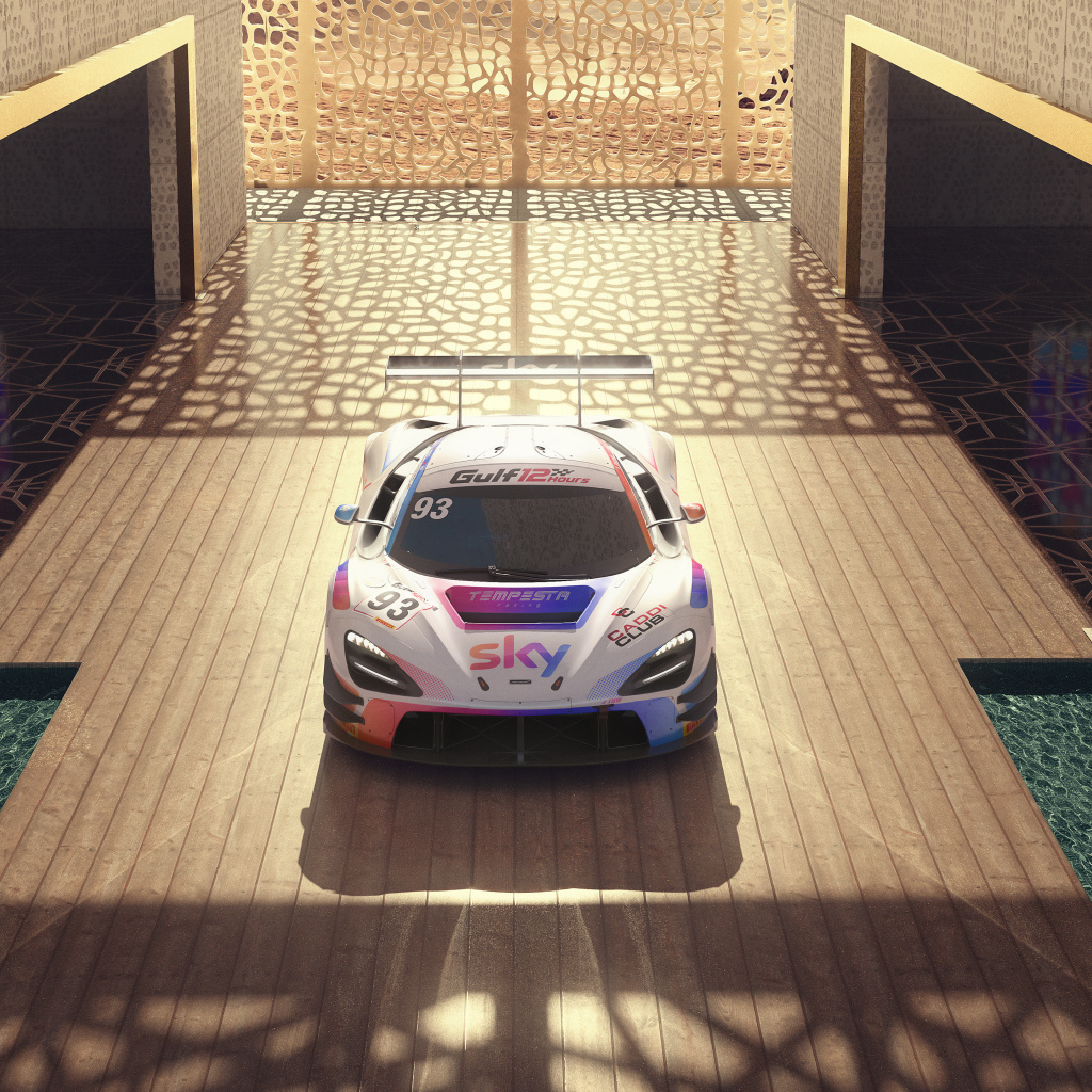 Вид сверху на автомобиль McLaren 720S GT3 EVO