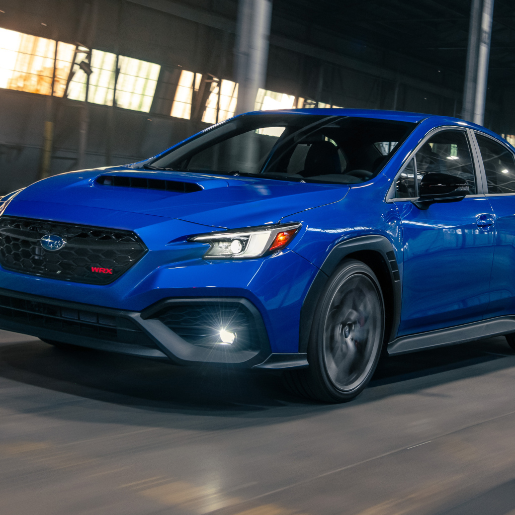 Синий Subaru WRX TS 2025 года