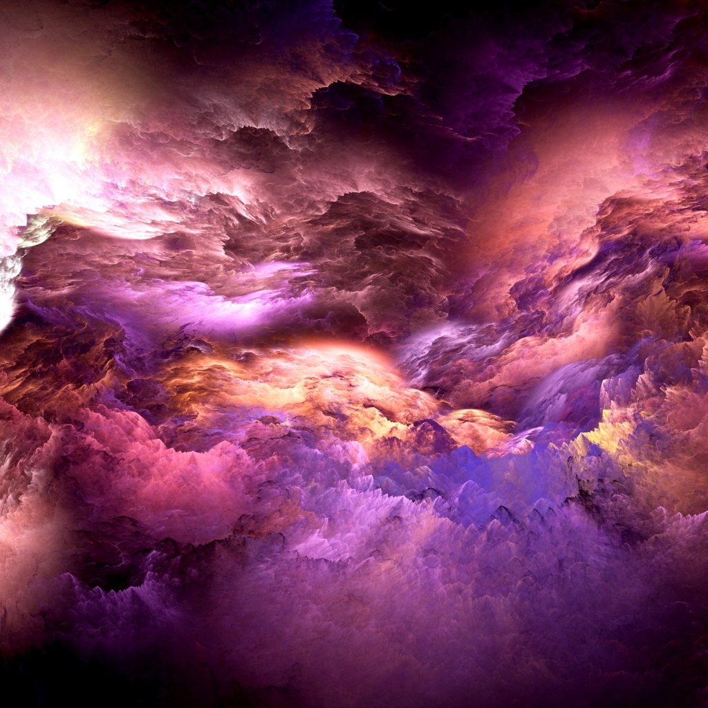 Розовые фантастические грозовые облака