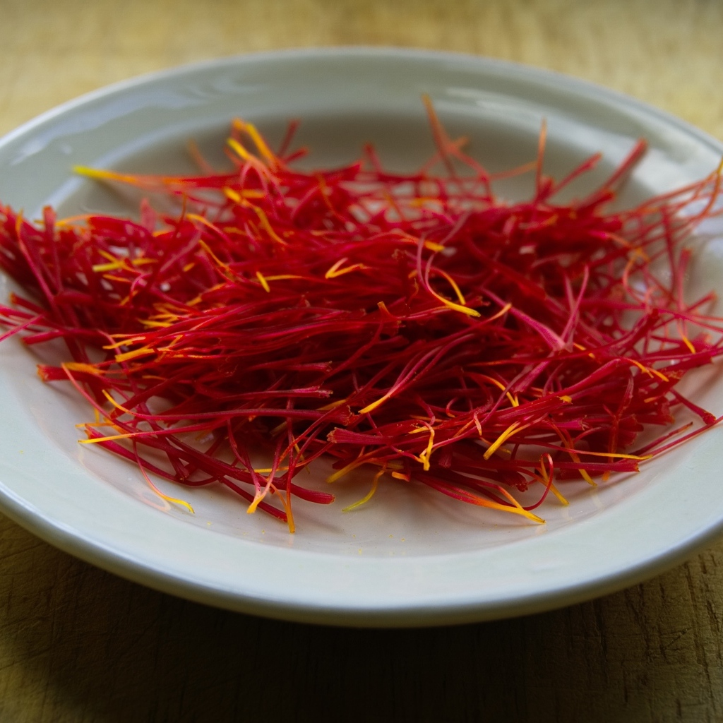 Пряная дорогая специя шафран