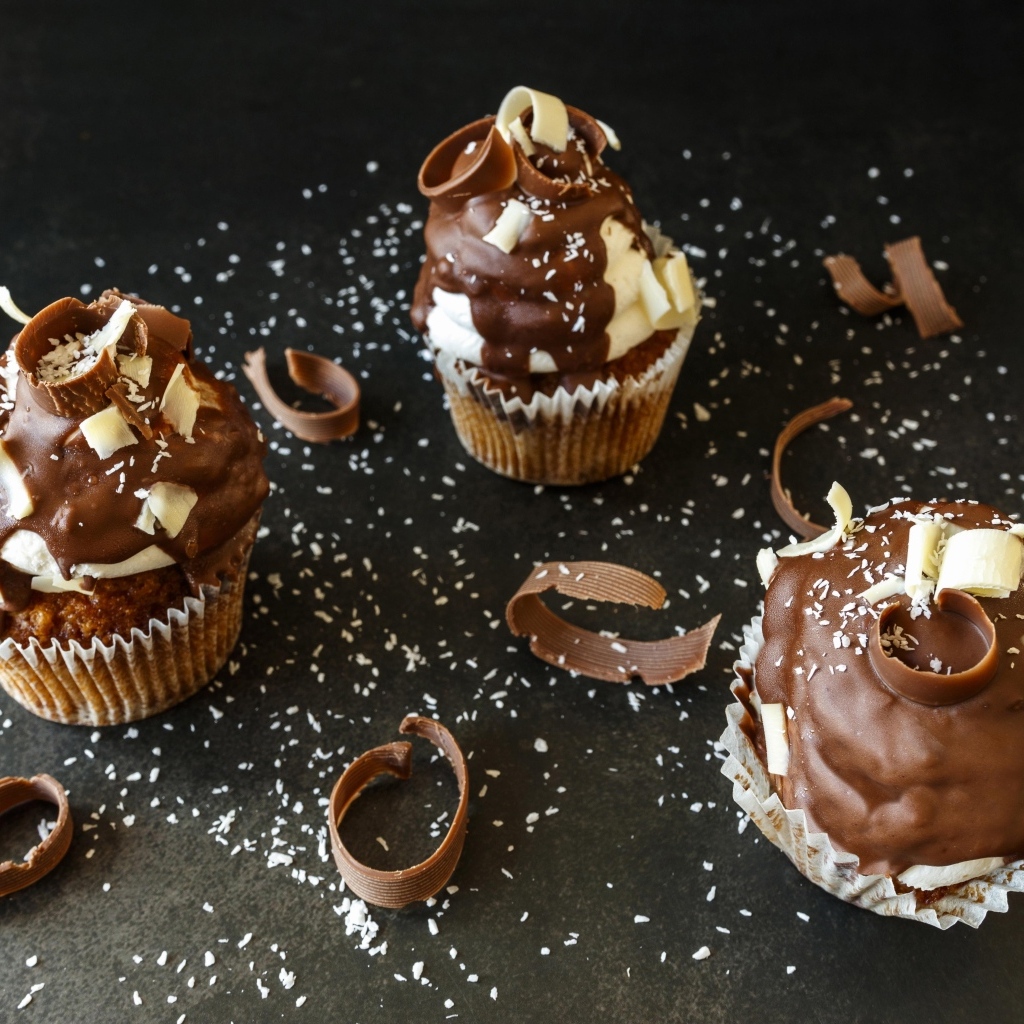 Аппетитные кексы с шоколадной стружкой