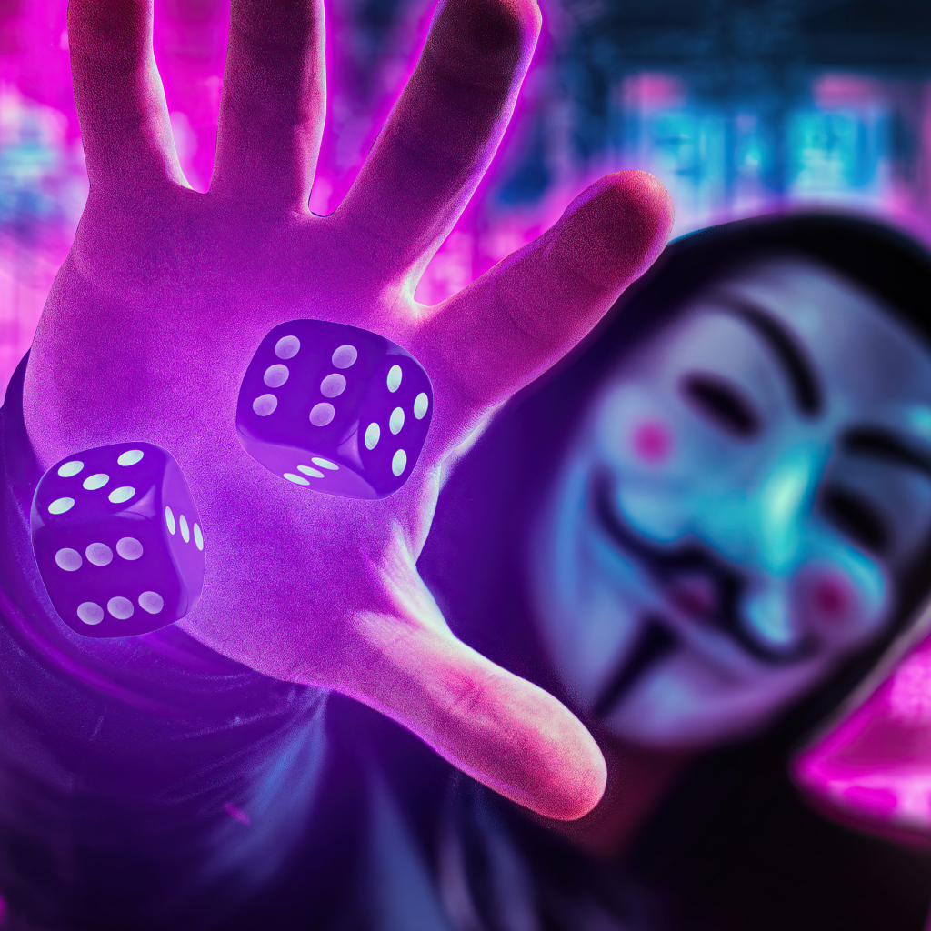 Анонимус в маске бросает кубики