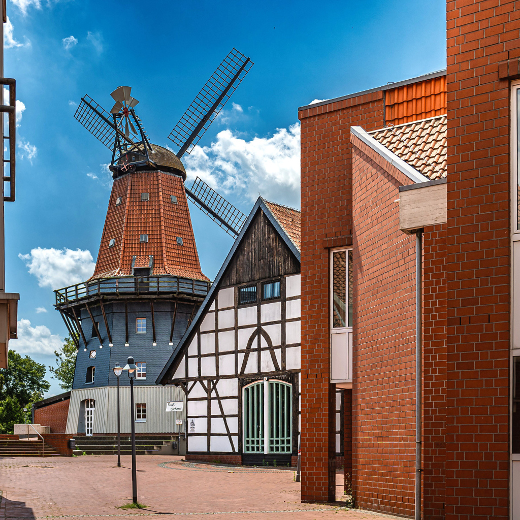 Мельница в старом городе, Германия