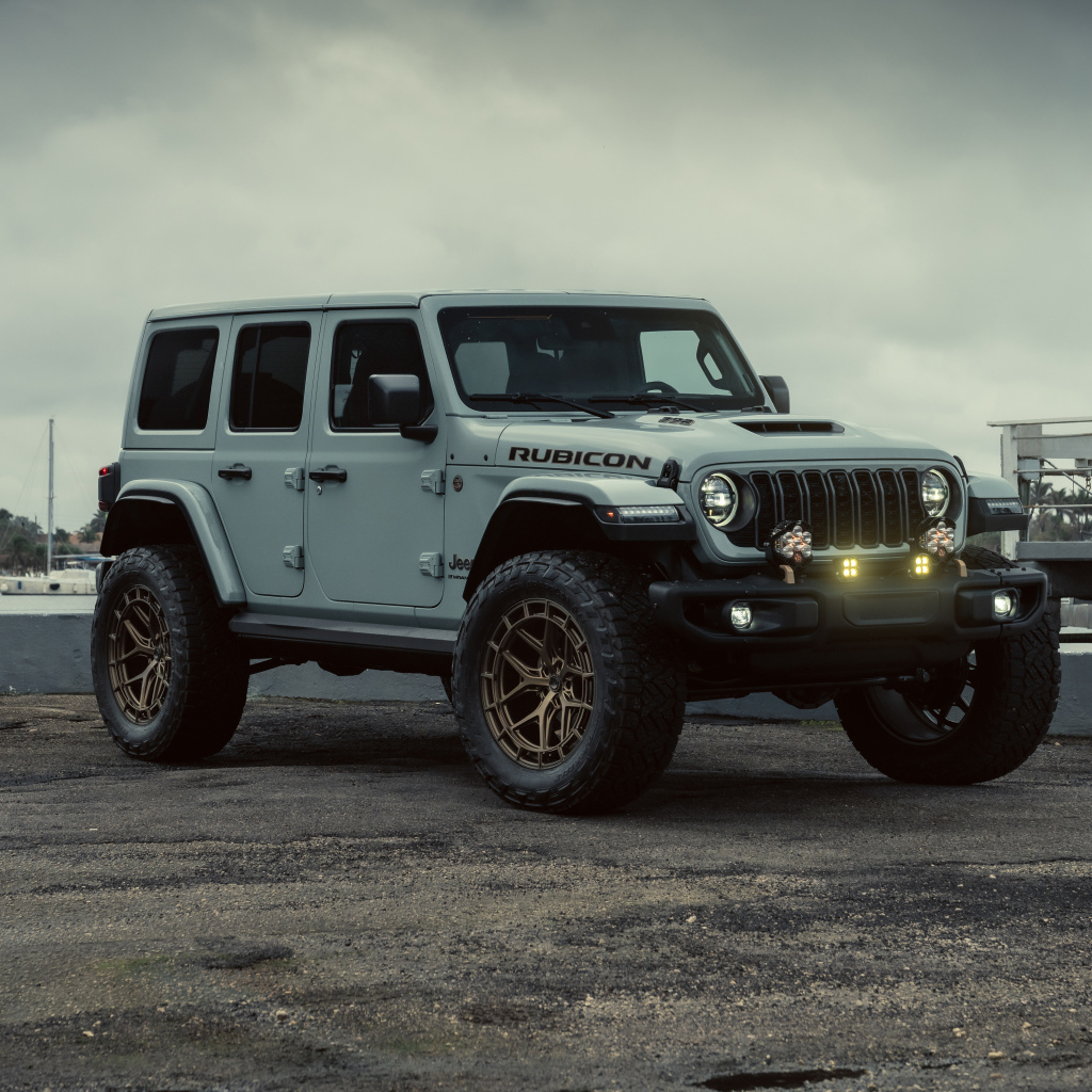 Большой джип Jeep Wrangler Rubicon 392