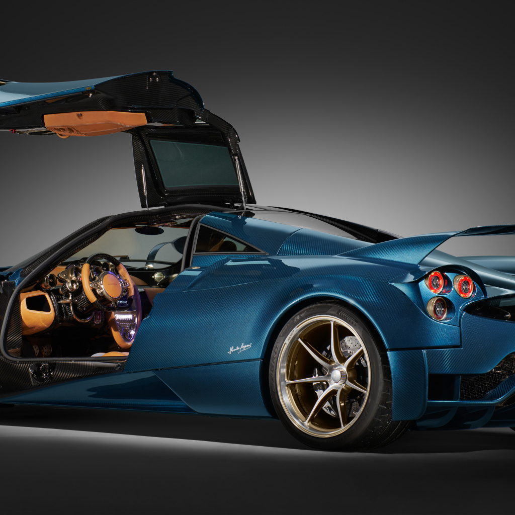 Вид сбоку на автомобиль Pagani Huayra Epitome 2024 года