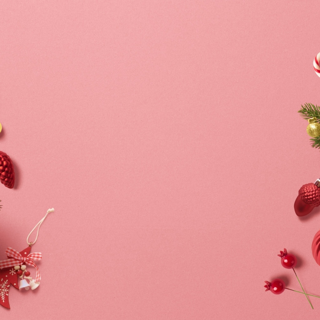 Розовый фон с игрушками, шаблон для открытки 