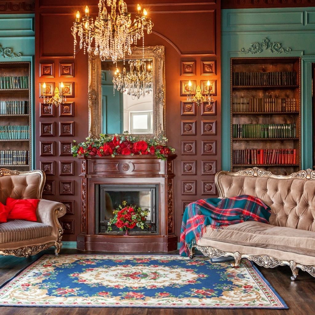 Красивая мебель в комнате с ковром 