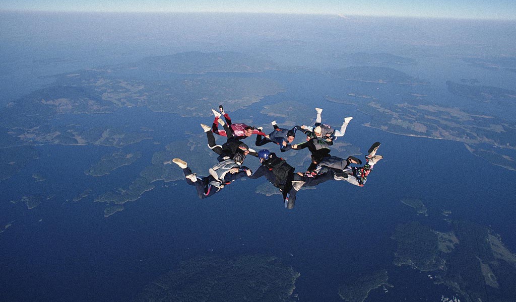 Бэйс джампинг