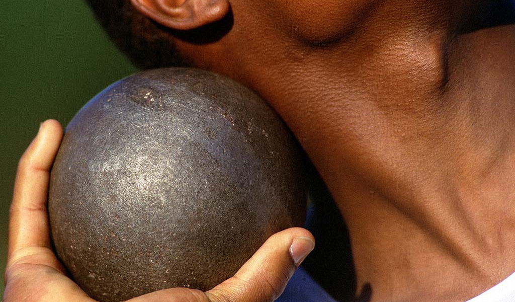 Метание ядра