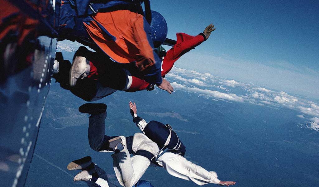 прыжки с парашютом