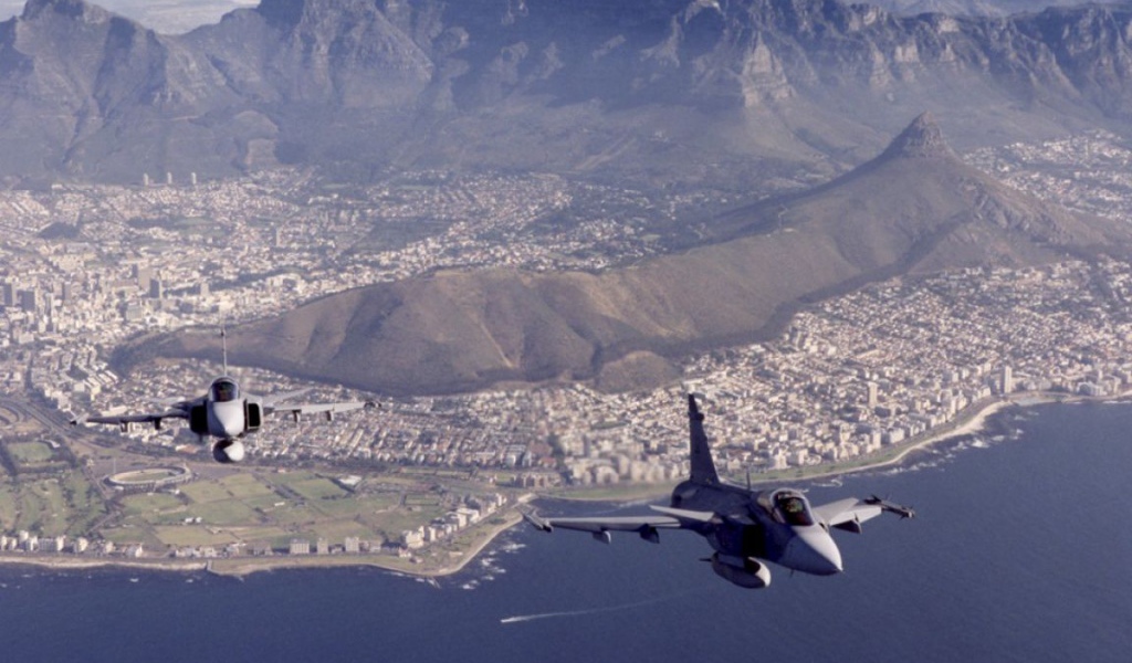 Два истребителя