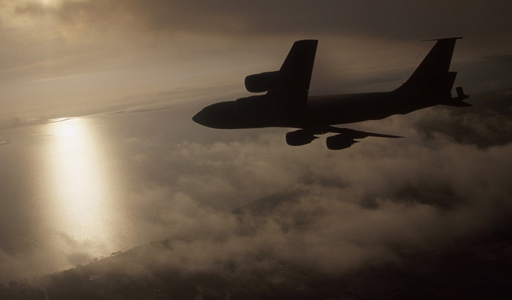 Пролетая над морем